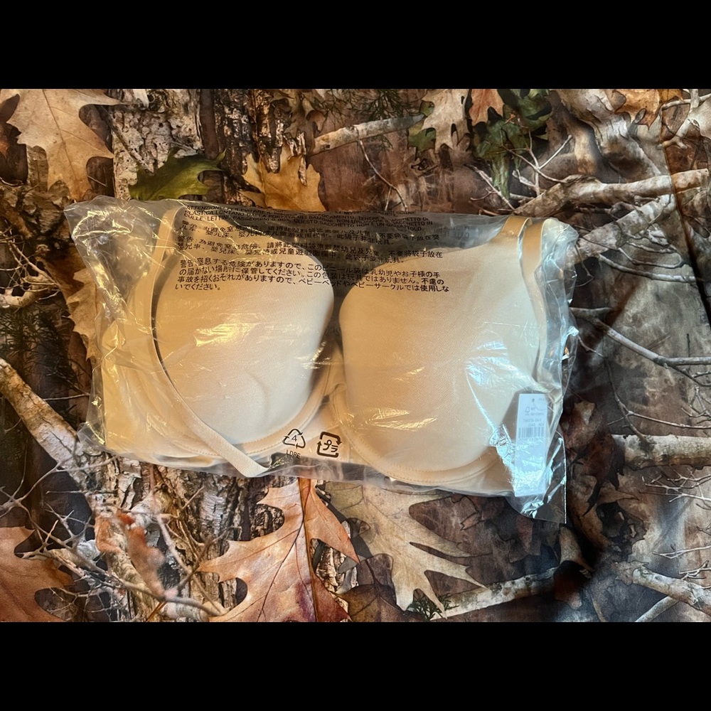 NWT 2 pack of Old Navy Bras